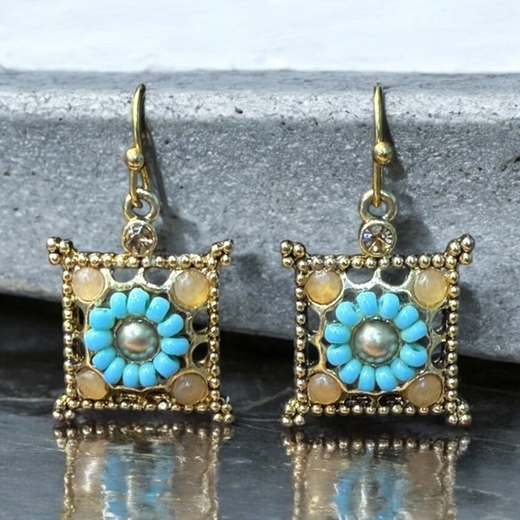 Vintage Carolee Square Gold Tone Turquoise Rhinestone Amber Beaded Earrings - Picture 1 of 9